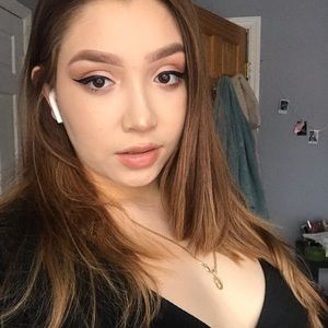 Meet your Posher, Katherine